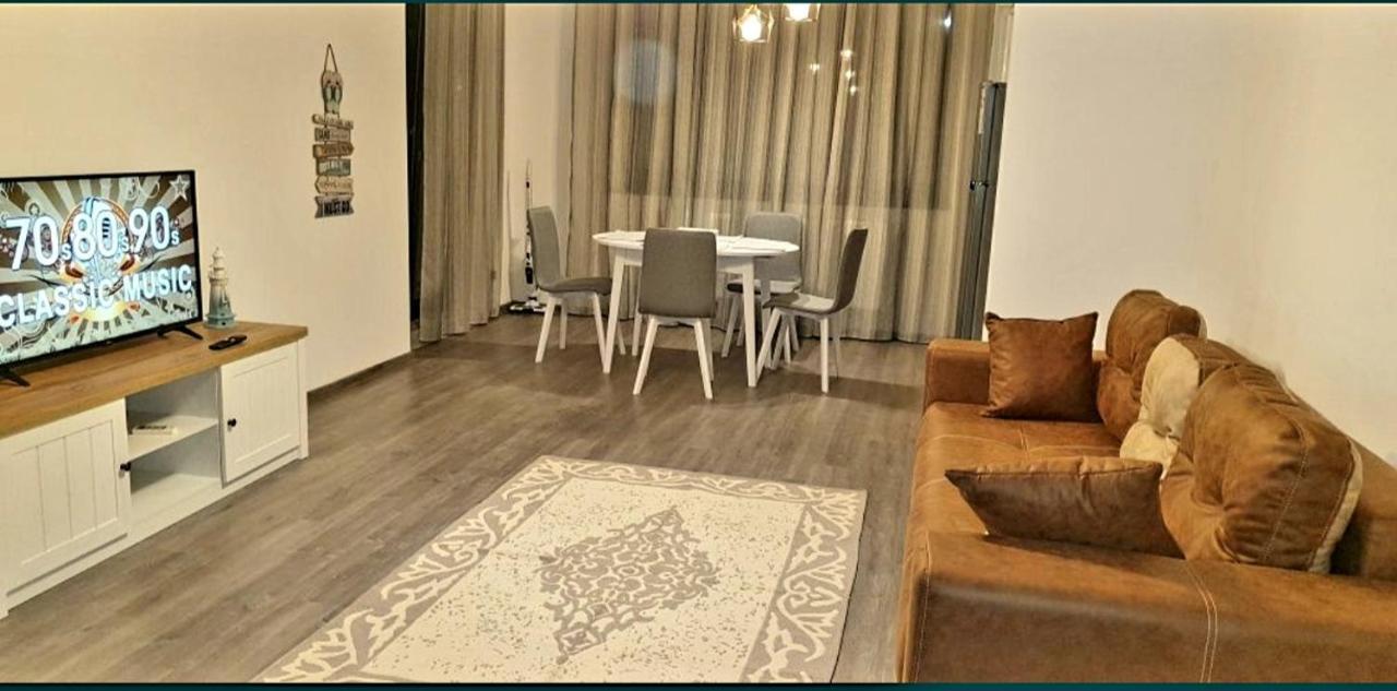 Apartament Max Mamaia Nord Apartment Navodari Ngoại thất bức ảnh